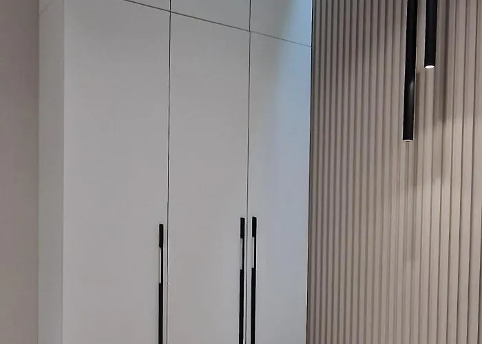 Soprano Levyckogo 35 דירה *