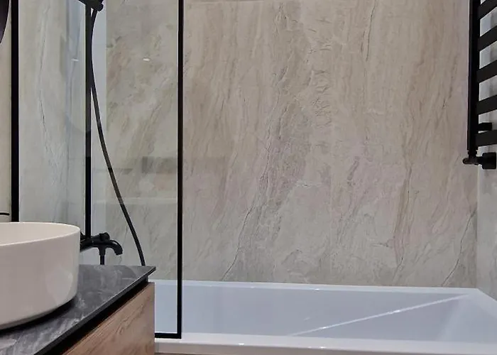 アパート Soprano Levyckogo 35 *