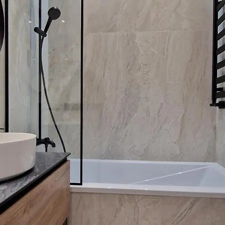 דירה Soprano Levyckogo 35 *